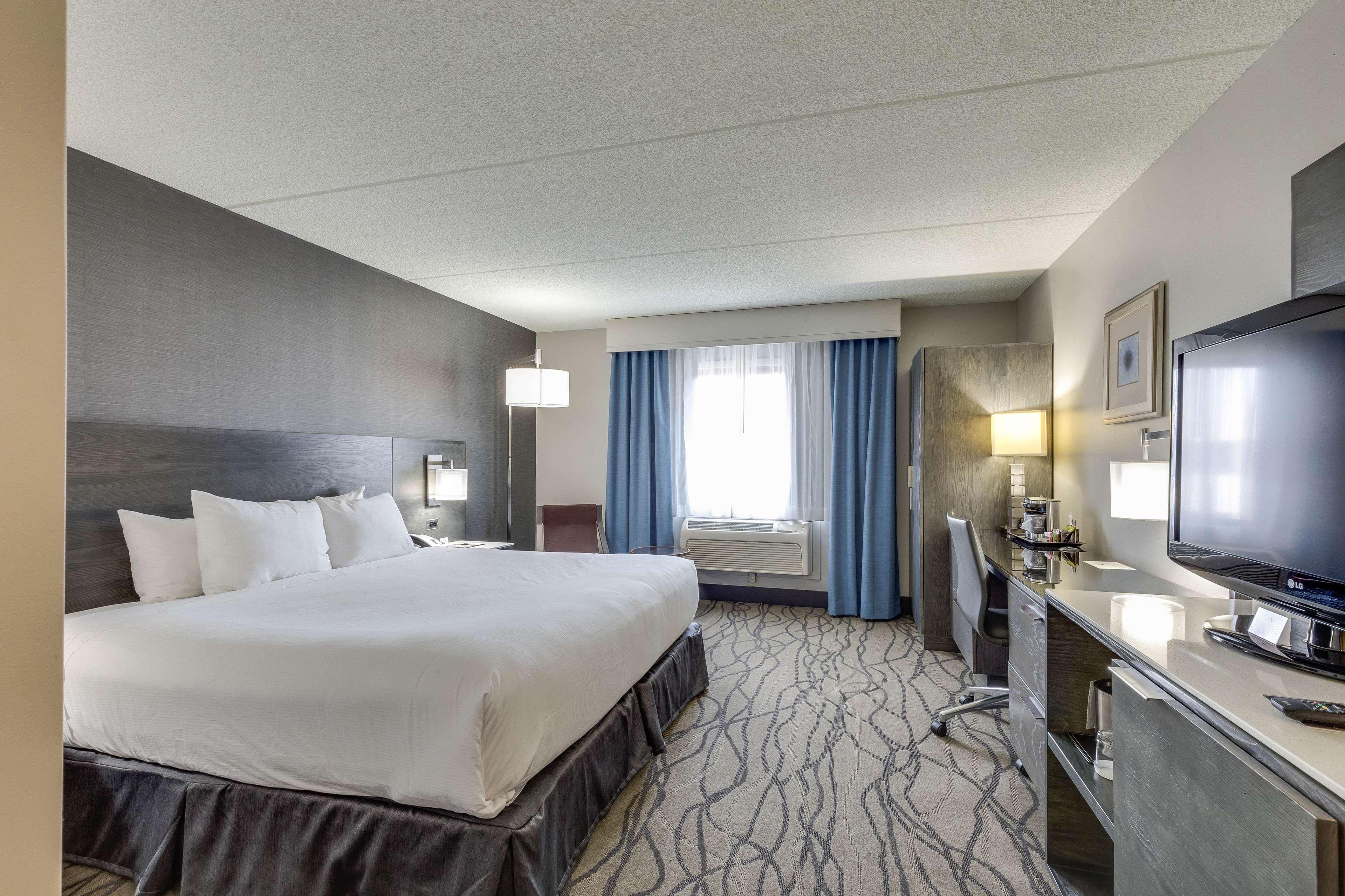 Doubletree By Hilton Racine Harbourwalk Hotel Ngoại thất bức ảnh