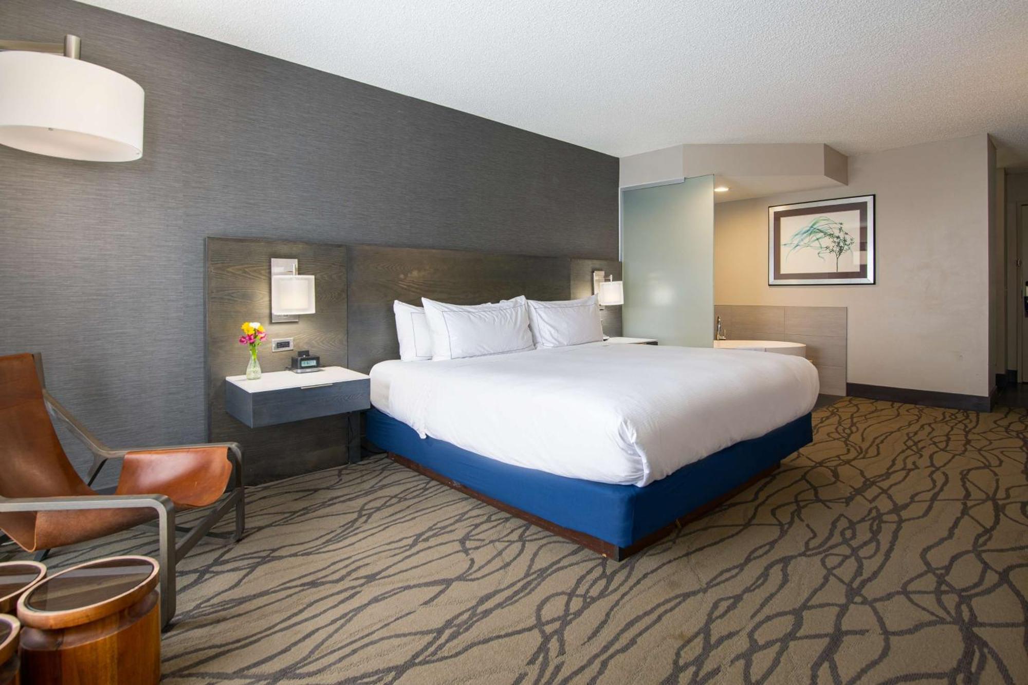 Doubletree By Hilton Racine Harbourwalk Hotel Ngoại thất bức ảnh